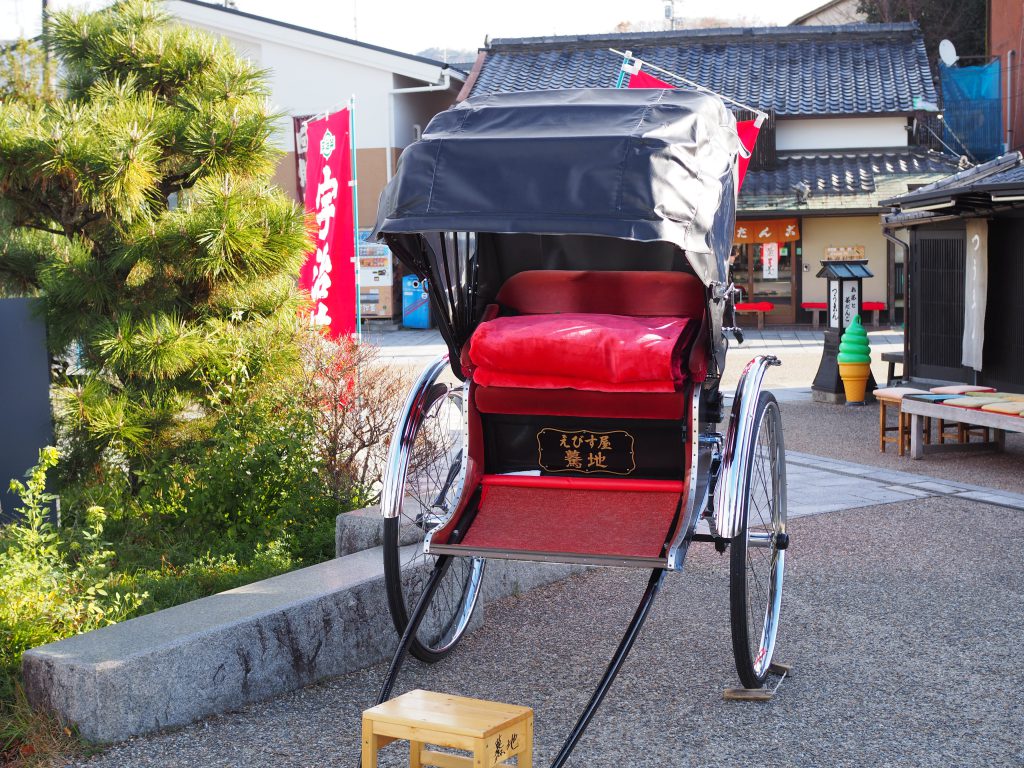 えびす屋さん！人力車一台いったいいくらするんですか？ | 宇治の方程式｜宇治市に特化したローカルウェブメディア